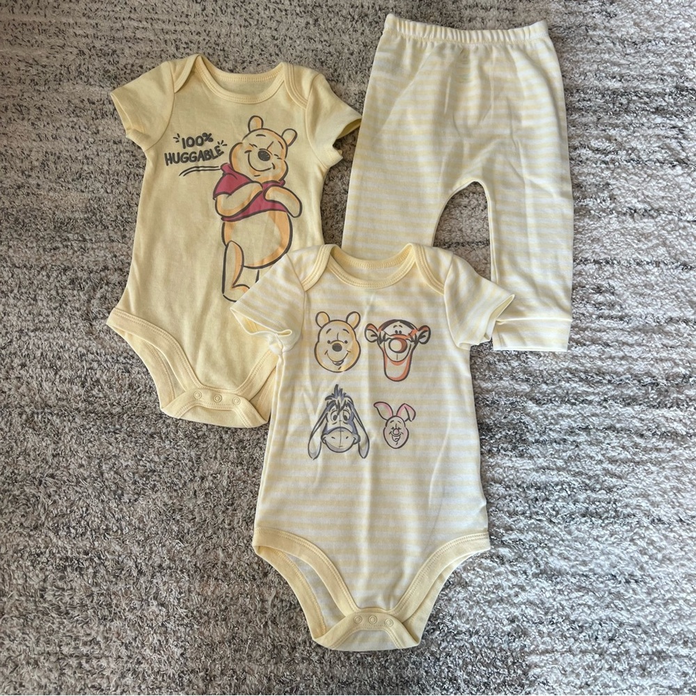 Disney Baby Gender Neutral Winnie the Pooh Bundle NWOT